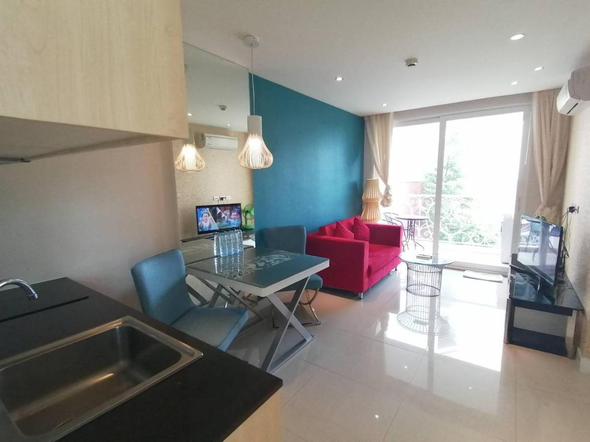 Grande Caribbean Condo By Somphong Pattaya Exterior photo